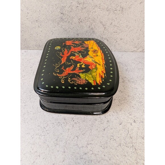 Russian Lacquer Box – Firebird Folklore Scene, Hand-Painted Palekh Style, Red - Picture 3 of 9